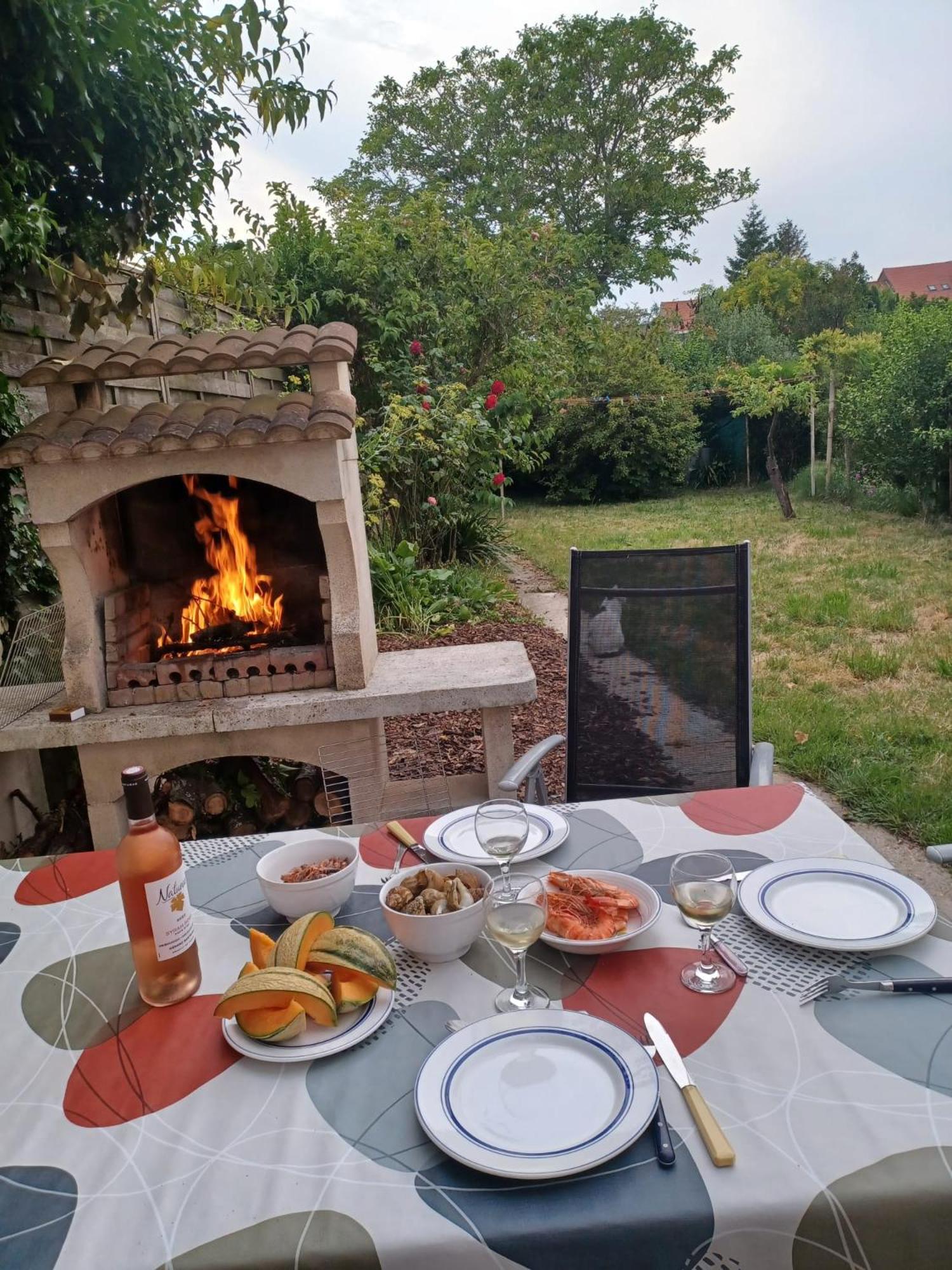 Nice House, Garden And Bbq 3Km From The Beach / Jolie Maison, Jardin Et Bbq A 3 Km De La Plage Coudekerque-Branche Ngoại thất bức ảnh